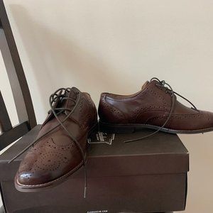 NIB Florsheim Marino Wing Tip Brown 8 1/2 D